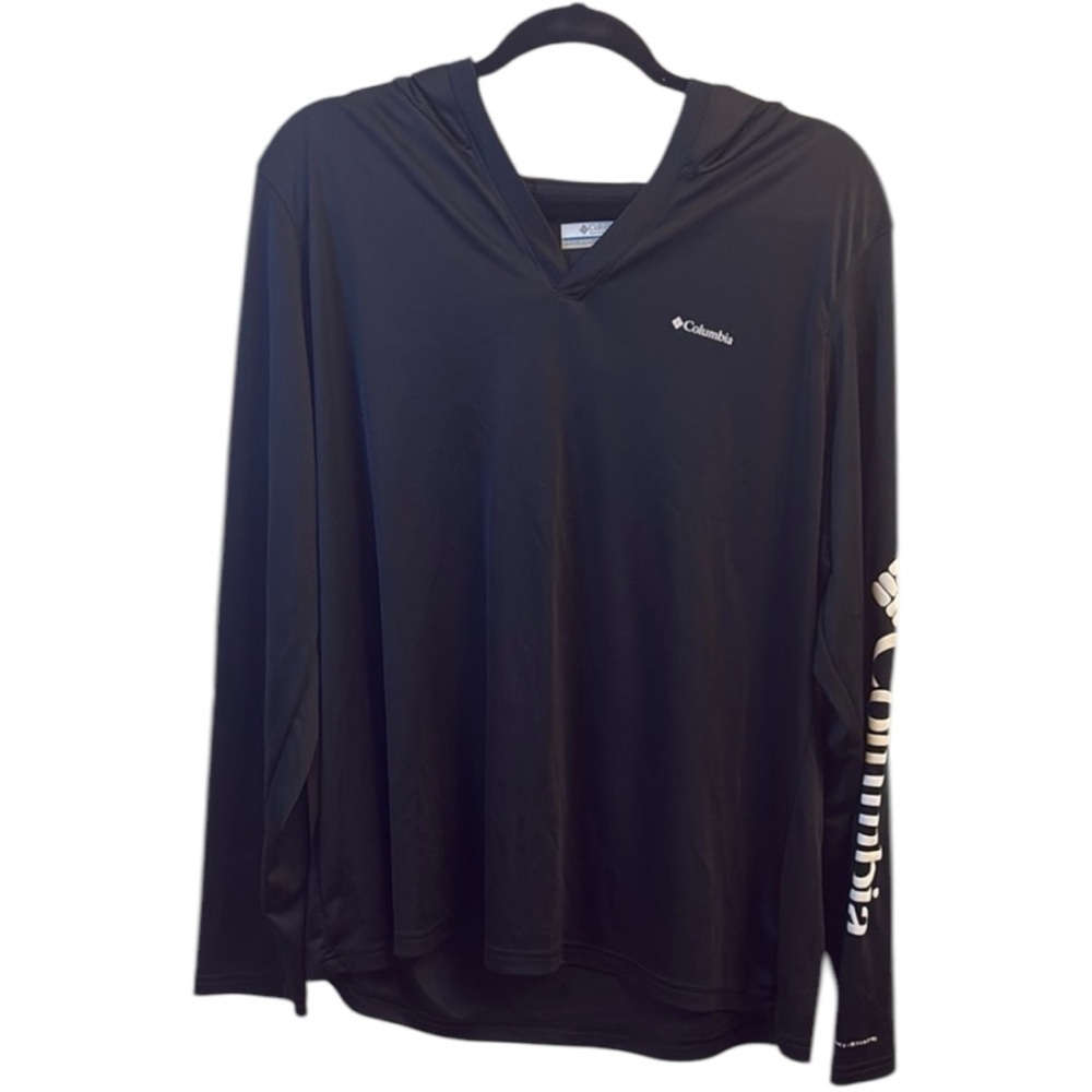Columbia‎ Black Long Sleeve Tee